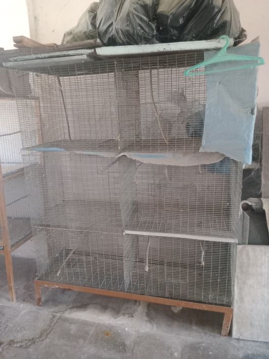 Продам клетки вальеры для попугаев
