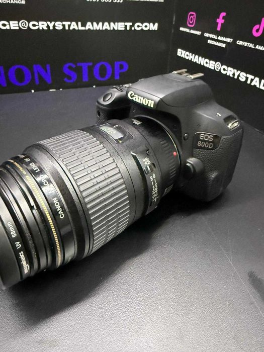 Canon EOS 800D + Obiectiv Canon Ultrasonic 100mm