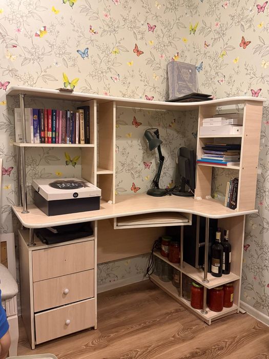 Копмютерни стол тоза чиройли мустахкам