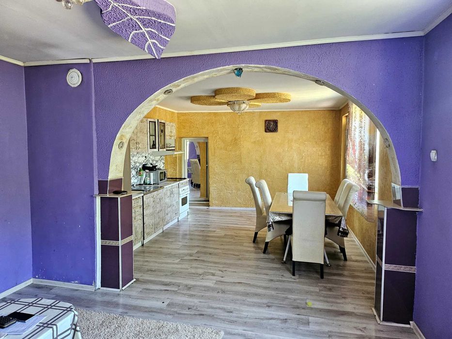 Продавам къща в село градище