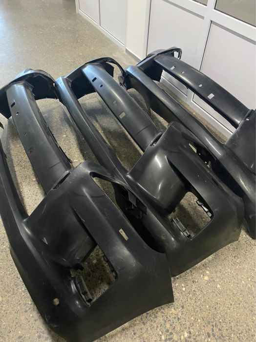 Передний бампер Lexus LX 570