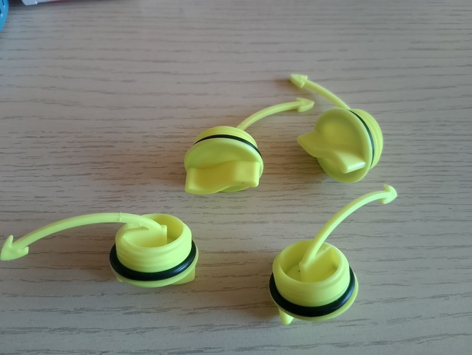 Тапи за джет sea doo от 2014г на сам.