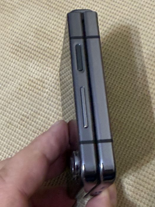 Samsung flip 5 256 gb