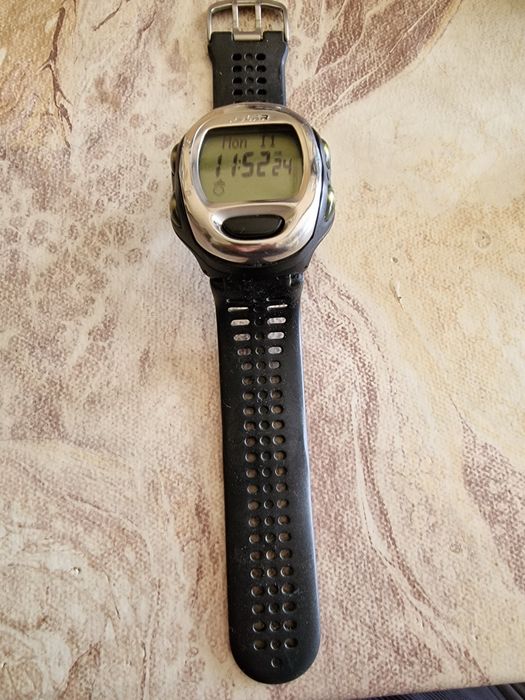 Ceas-computer ptr bicicletă  Polar S725X cu  suportul dedicat Polar și cartea tehnică