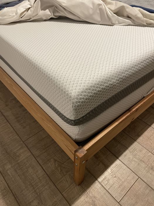 Pat 160/200 cm cu 2 saltele si somiera