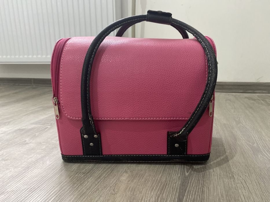 Футляр для косметики