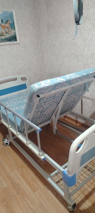 Продам медицинскую кровать