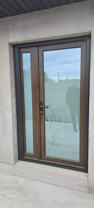 Termopane și Rulouri Exterioare