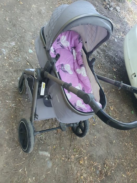 Коляска почти Жана