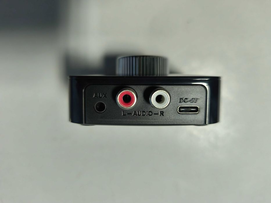 Adaptor bluetooth cu telecomanda, volum, card, jack 3,5mm