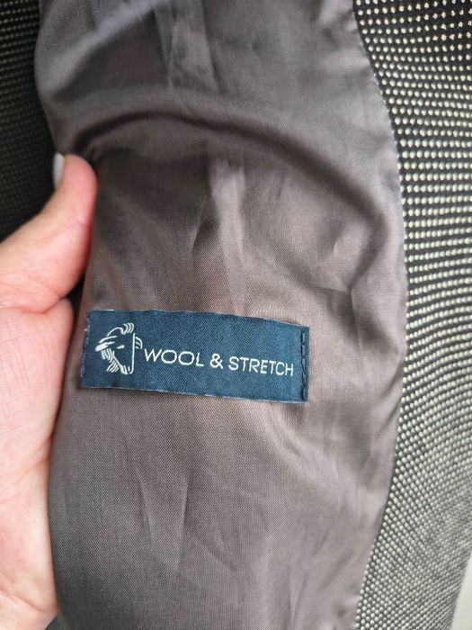 Costum femei cu pantaloni din lână