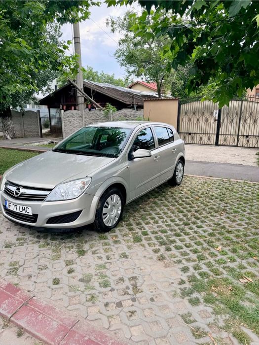 OPEL Astra 2009 — imagine 4