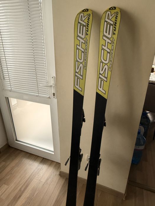 Ски Fischer RC4