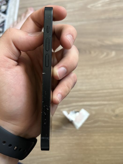 Продам iphone 13 mini
