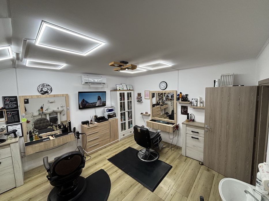 Inchiriez post Frizerie/Coafor