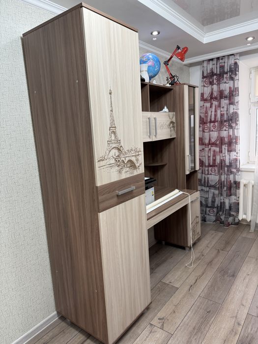 Продам срочно шкаф