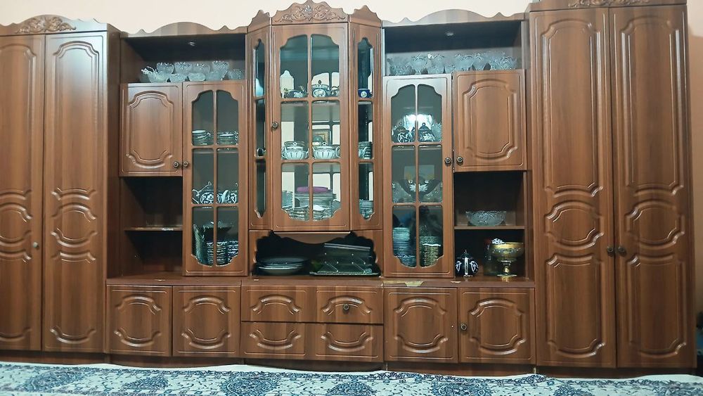 Yuqori sifatli mebellar sotiladi hamyonbop narxlarda aloqa uchun  tel: