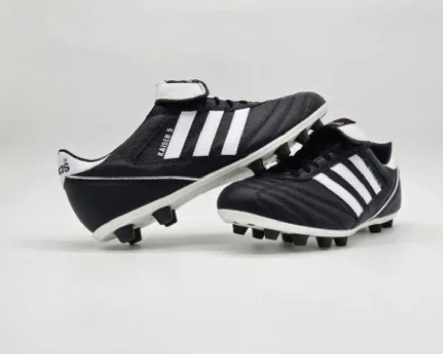 Бутонки adidas kaiser