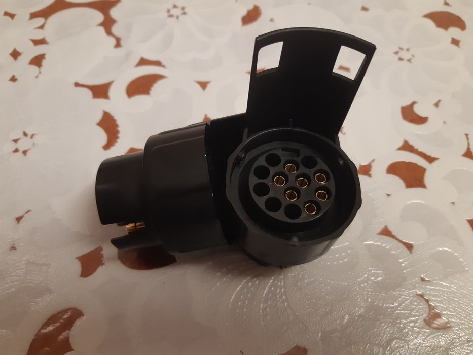 Adaptor de la 7 pini la 13 pini  Nou,  sau de la 13 la7 pini
