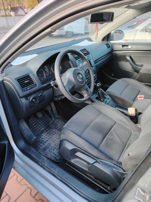 VOLKSWAGEN Jetta 2010 — imagine 5