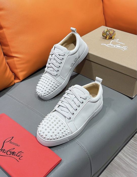 Adidasi/ Pantofi Christian Louboutin Low White calitate Premiulm