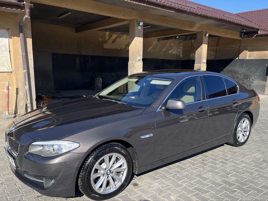 BMW Seria 5 2012 — imagine 2