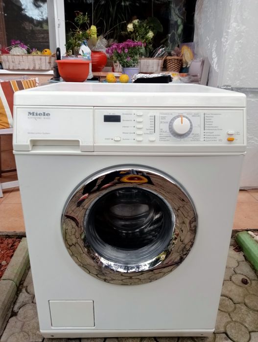 Masina Spalat Germana Miele W2241 Softronic Cuva fagure clasa AAA