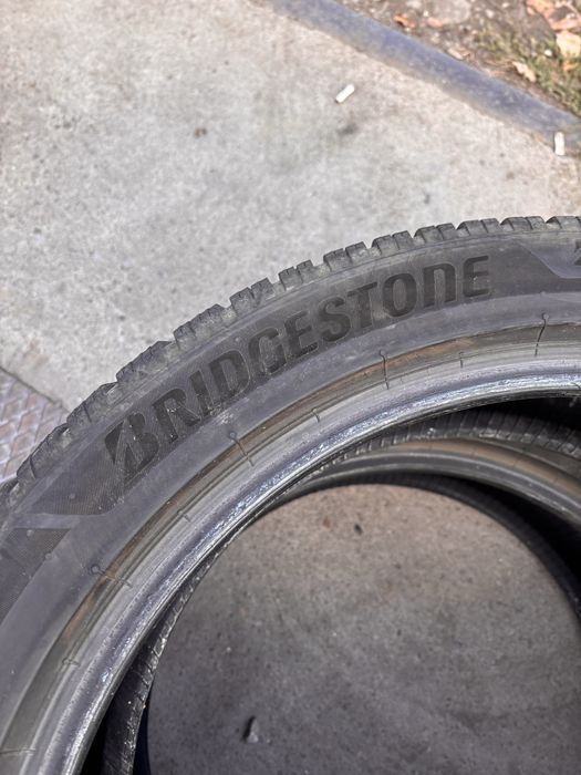 245/45/20 Bridgestone 2 бр 2024