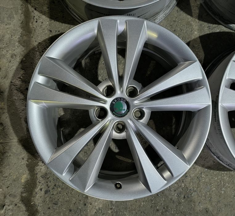 Skoda Octavia VRS 18 цола