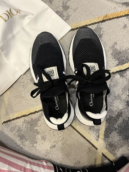 Продам кроссовки Dior оригинал