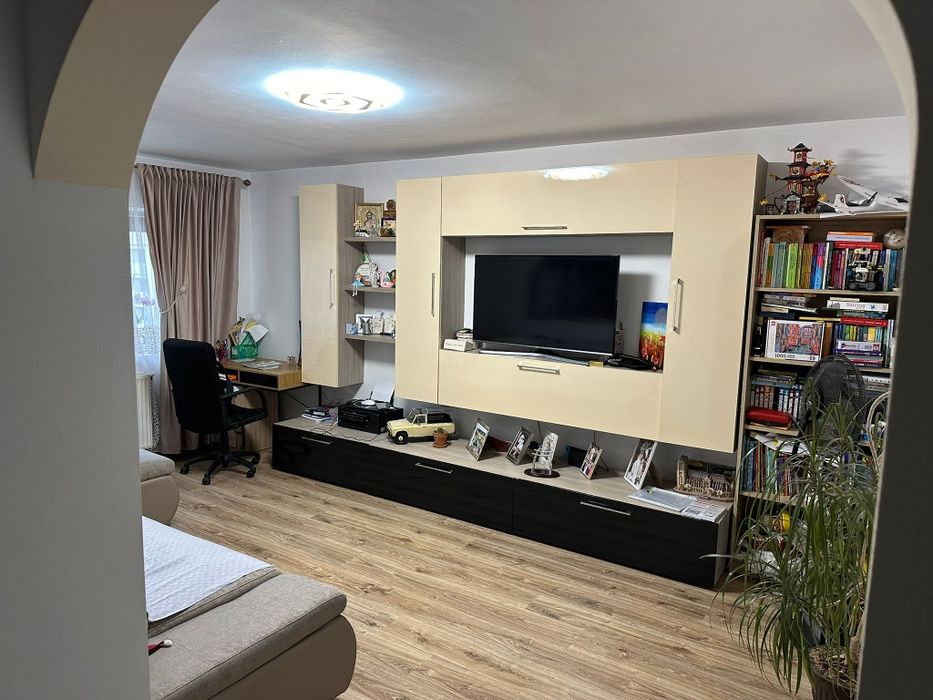 APARTAMENT 3 Camere D Central/Zona Bis Sf Ilie/ Renovat Total!