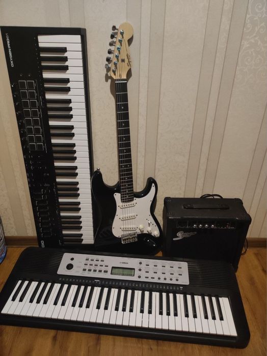 Синтезатор, MIDI-клавиатура, гитара + комбик