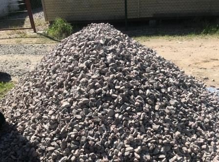 Услуги КамазА вывоз мусора,  доствка щебень, песок , грунт итд