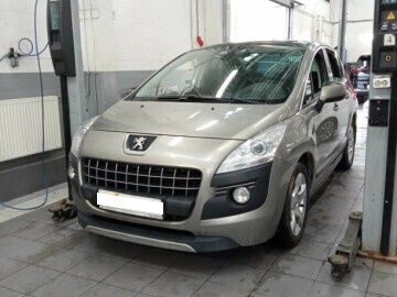 3008 HDi • Full options: piele, HUD, ESP, Bluetooth, frână automată