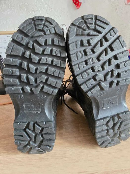 Берцы новые 36рр