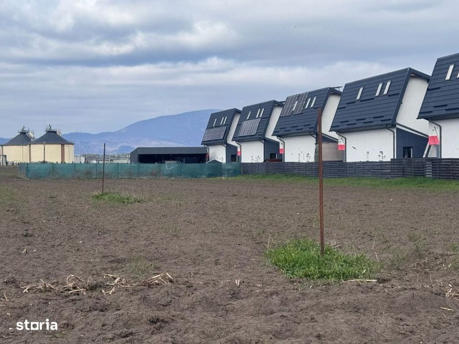 Teren zona superba Brasov 656 mp certificat urbanism, si proiect vila