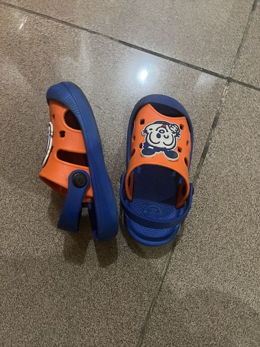 Детские Резиновые сандалии размер 25,б/у