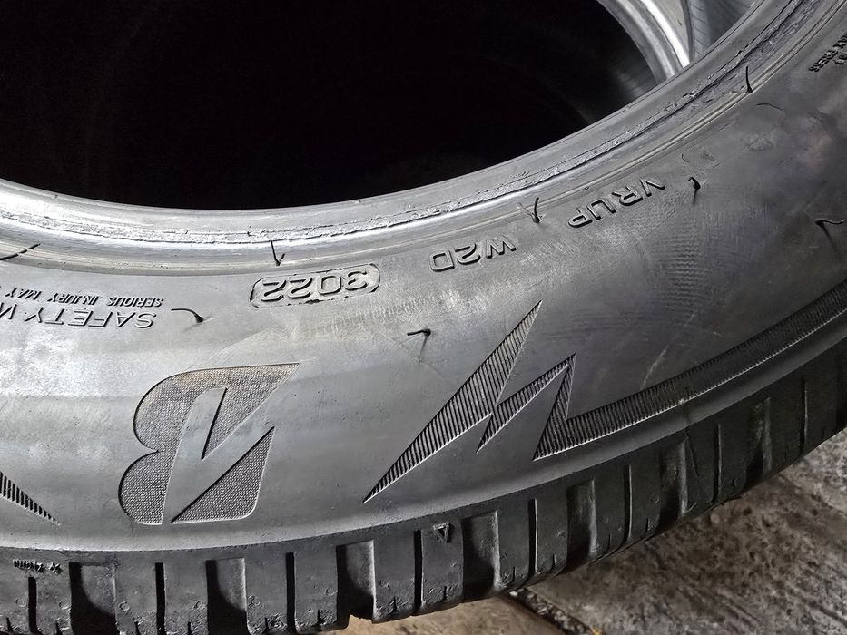 Bridgestone 225/55 R17 101V MS iarnă runflat