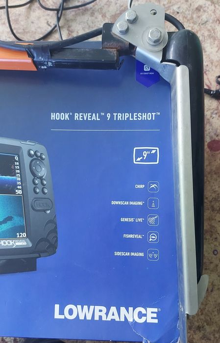 Эхолот 9 лорик хук