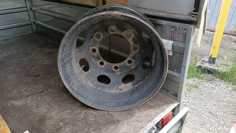 Продам диск безкамерка на 22,5