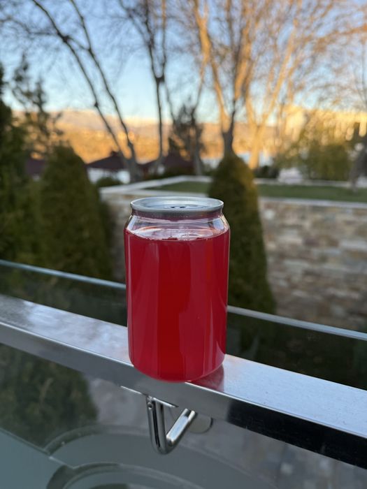 Банки с крышками