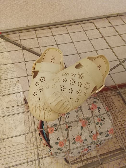 Шлепки Китай продаю