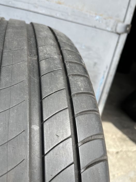 4 бр. летни гуми 225/50/18 Michelin DOT 2x3717 2x3616 4-4,5 mm