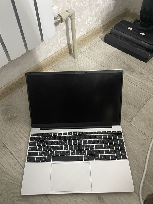 продам ноутбук на работу