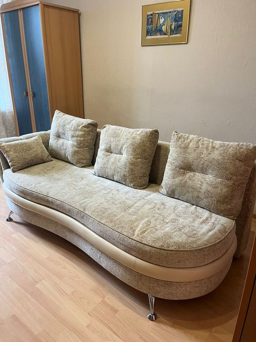 Мягкая мебель, диван