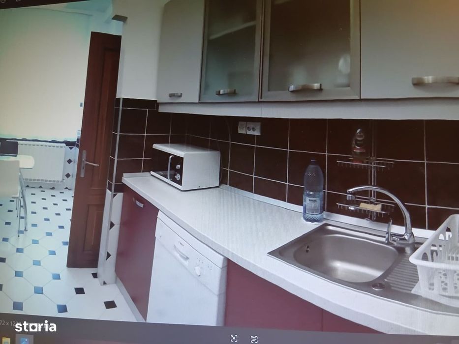 3 camere decomandat Primăverii,2 min Metrou Aviatorilor3 min Herăstrău