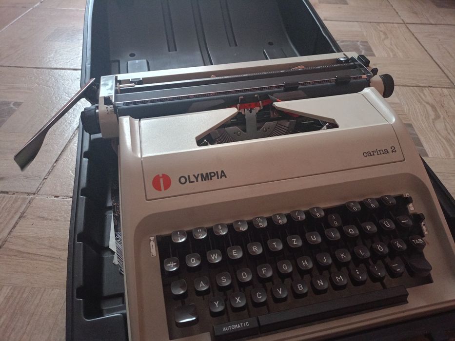 Mașina de scris olympia
