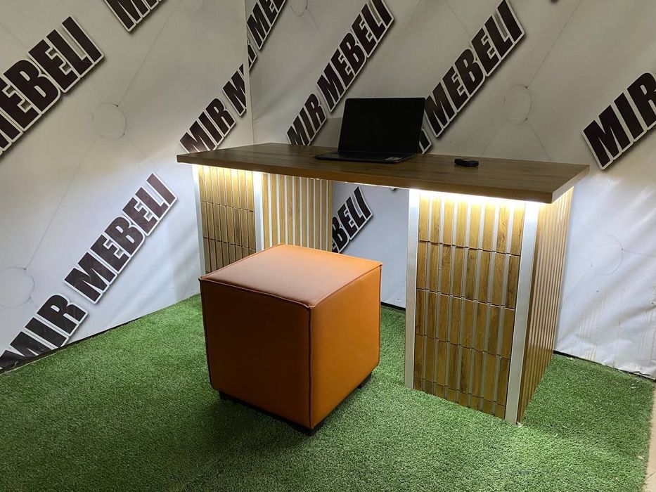 Стол рабочий офисный очень красивый удобный стильный