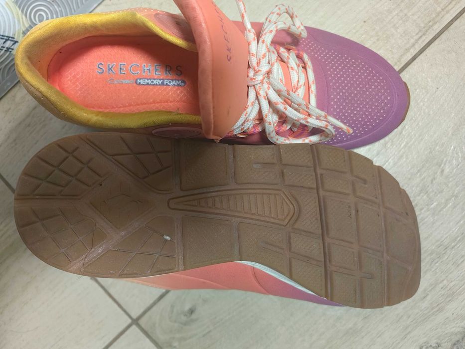 Маратонки Sketchers