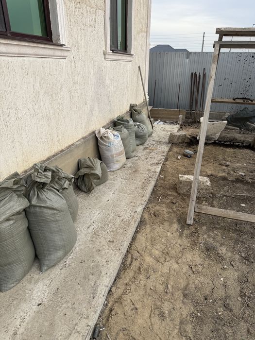 Продам биогумус в мешках